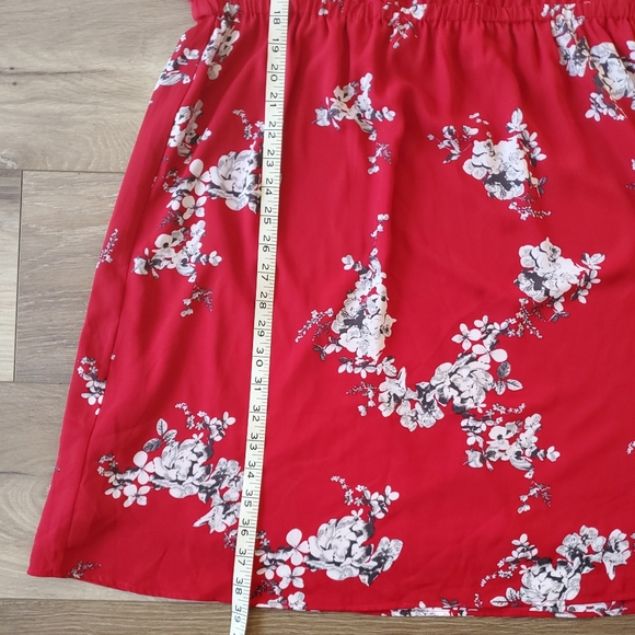 BNWT Reitmans floral dress / size XL / red, grey & white - Picture 9 of 12